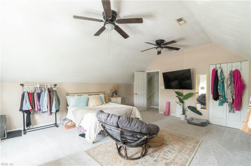 Photo 18 of 29 residential for sale in Suffolk virginia