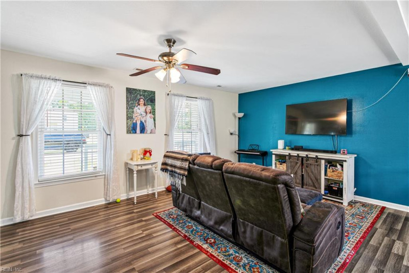 Photo 6 of 32 residential for sale in Chesapeake virginia Photo 6 of 32 residential for sale in Chesapeake virginia
