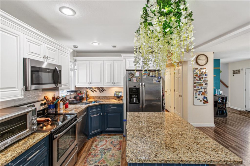 Photo 9 of 32 residential for sale in Chesapeake virginia Photo 9 of 32 residential for sale in Chesapeake virginia