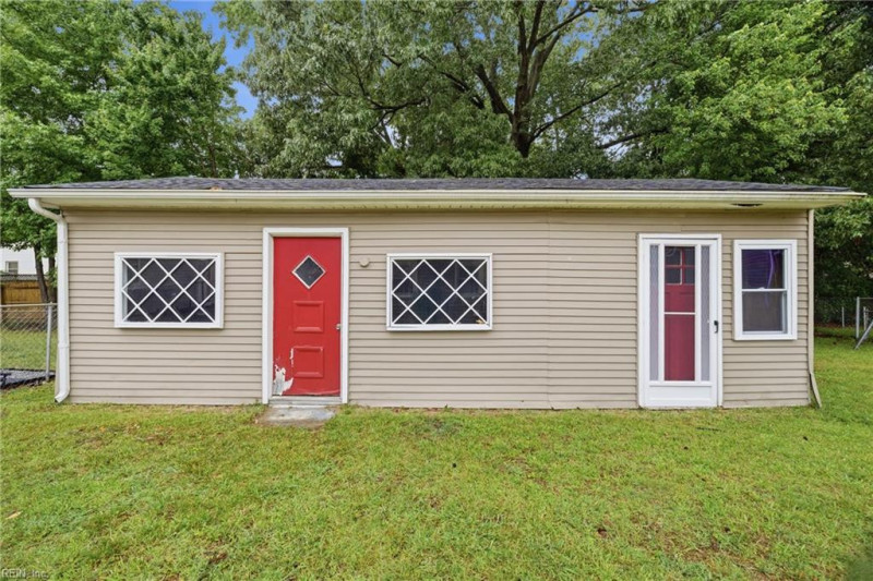 Photo 30 of 33 residential for sale in Hampton virginia