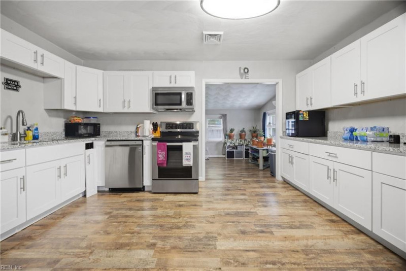 Photo 32 of 33 residential for sale in Hampton virginia