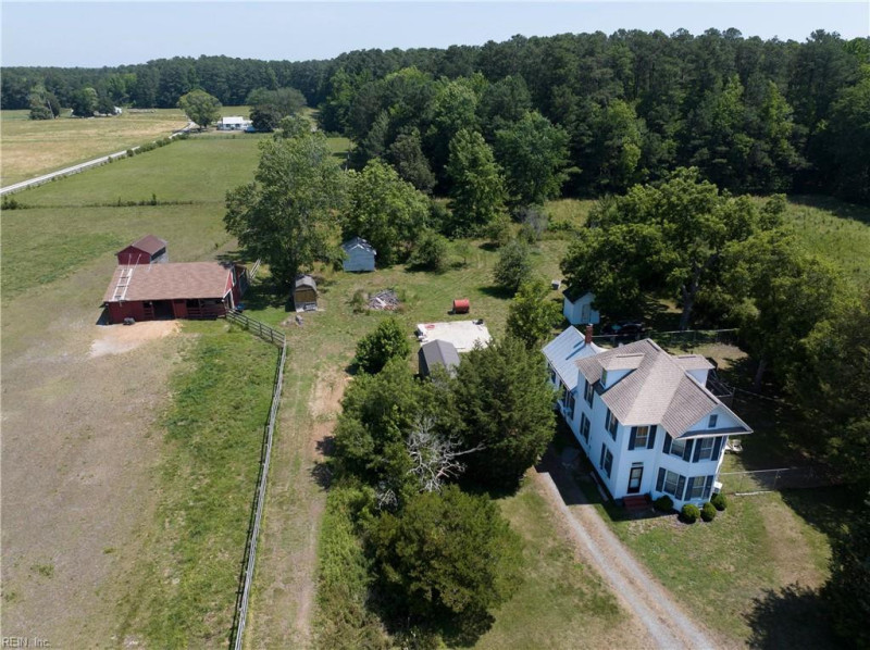 Photo 4 of 50 residential for sale in Mathews County virginia Photo 4 of 50 residential for sale in Mathews County virginia