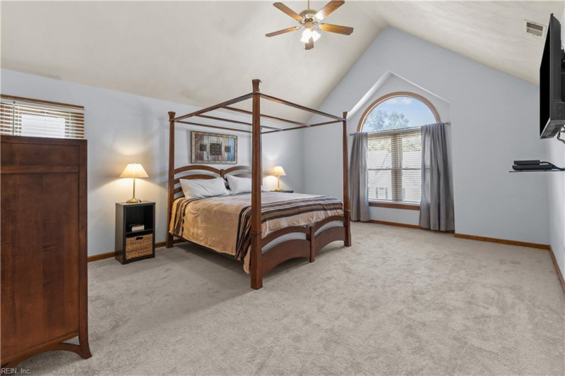 Photo 22 of 48 residential for sale in Chesapeake virginia