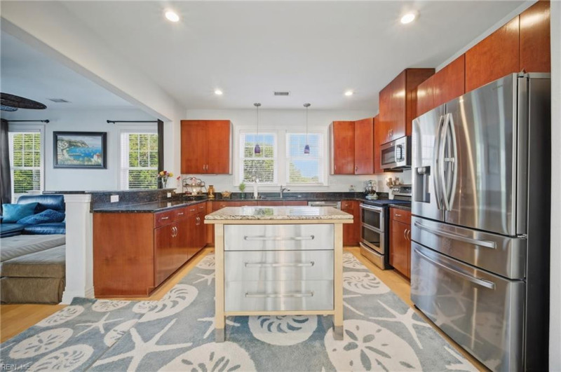 Photo 46 of 51 residential for sale in Norfolk virginia Photo 46 of 51 residential for sale in Norfolk virginia