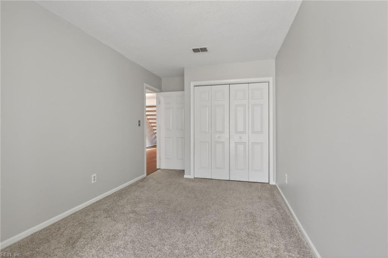 Photo 16 of 32 residential for sale in Virginia Beach virginia