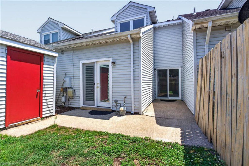 Photo 26 of 32 residential for sale in Virginia Beach virginia