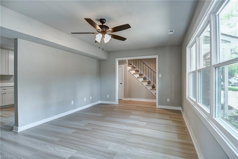 Photo 11 of 50 residential for sale in Virginia Beach virginia