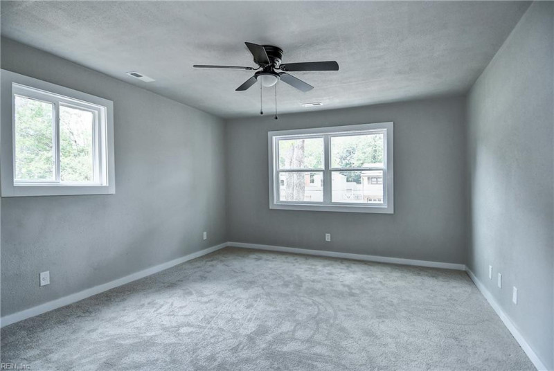 Photo 29 of 50 residential for sale in Virginia Beach virginia