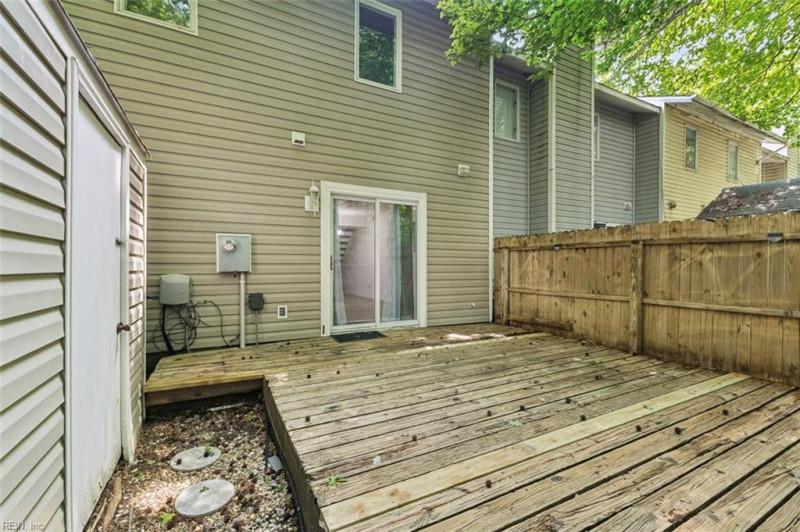Photo 24 of 26 residential for sale in Chesapeake virginia
