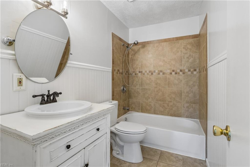 Photo 22 of 42 residential for sale in Hampton virginia
