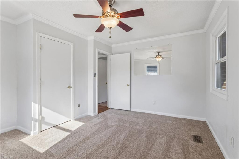 Photo 25 of 42 residential for sale in Hampton virginia