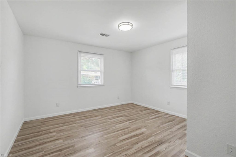 Photo 24 of 29 residential for sale in Norfolk virginia