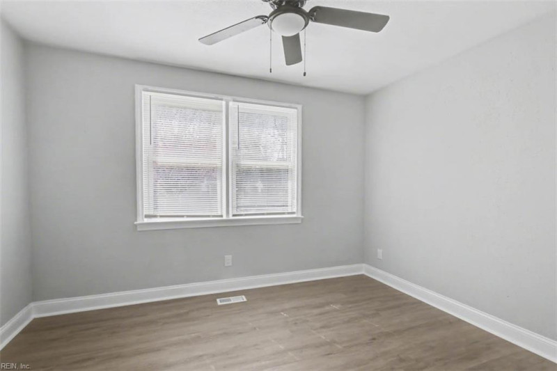 Photo 16 of 26 residential for sale in Norfolk virginia
