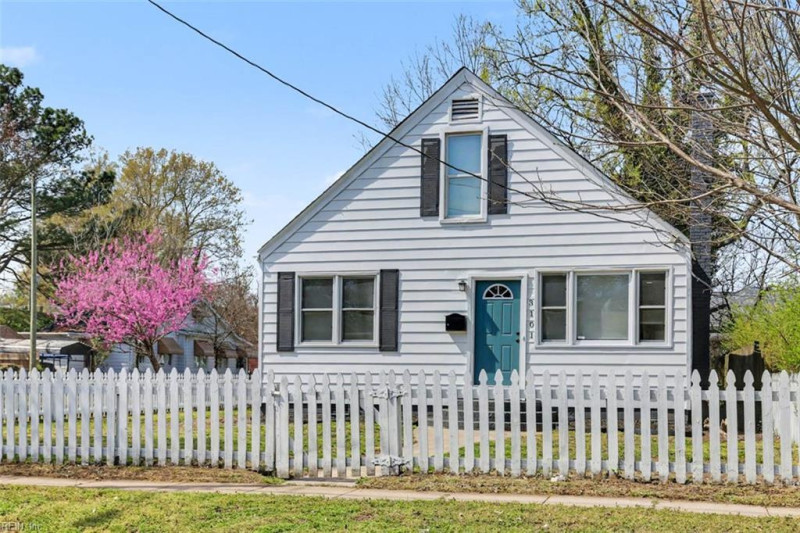 Photo 2 of 26 residential for sale in Norfolk virginia