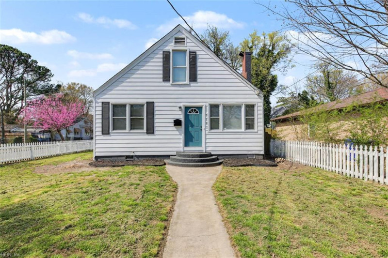 Photo 3 of 26 residential for sale in Norfolk virginia