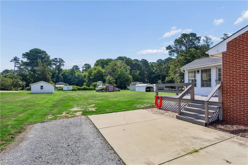 Photo 36 of 44 residential for sale in Poquoson virginia