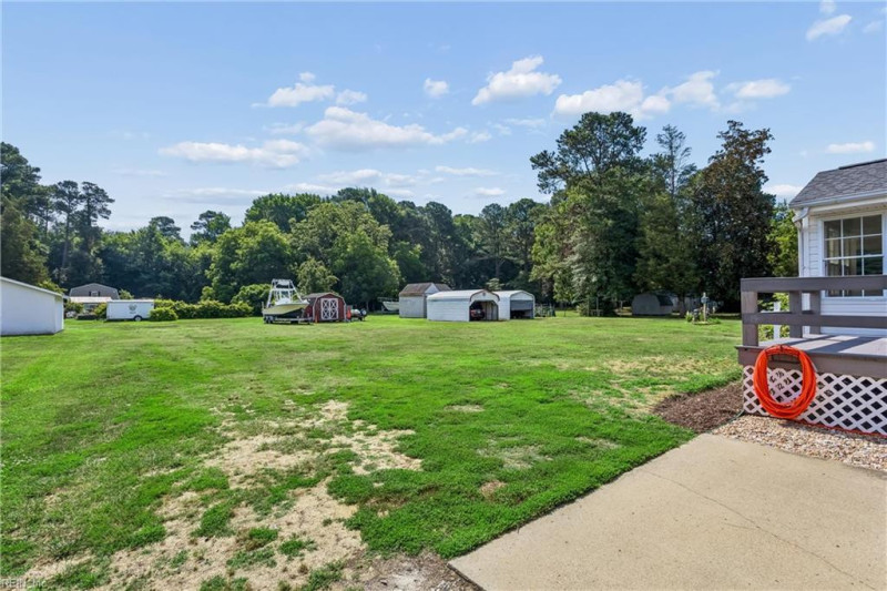 Photo 37 of 44 residential for sale in Poquoson virginia