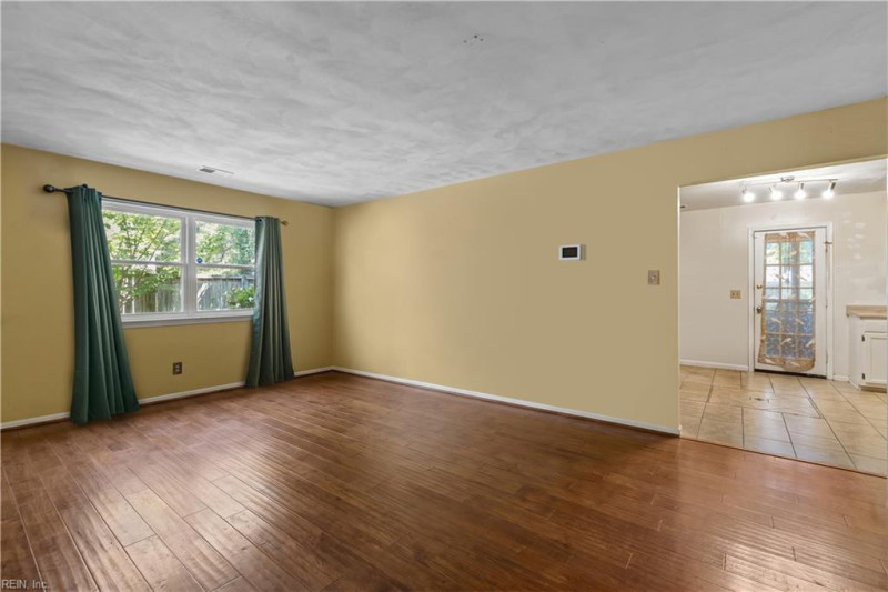 Photo 3 of 19 residential for sale in Virginia Beach virginia Photo 3 of 19 residential for sale in Virginia Beach virginia