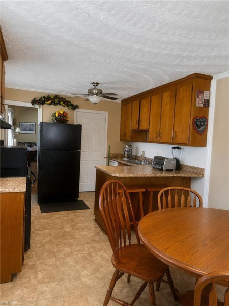 Photo 6 of 12 residential for sale in Newport News virginia Photo 6 of 12 residential for sale in Newport News virginia
