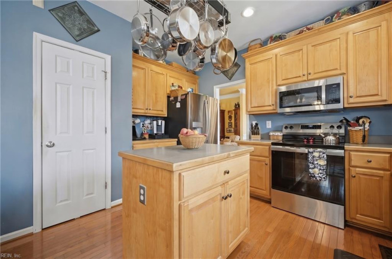 Photo 12 of 50 residential for sale in Isle of Wight County virginia