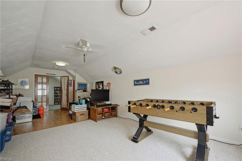 Photo 33 of 50 residential for sale in Isle of Wight County virginia