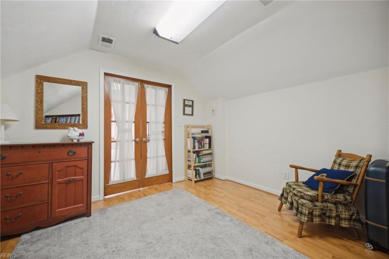 Photo 36 of 50 residential for sale in Isle of Wight County virginia
