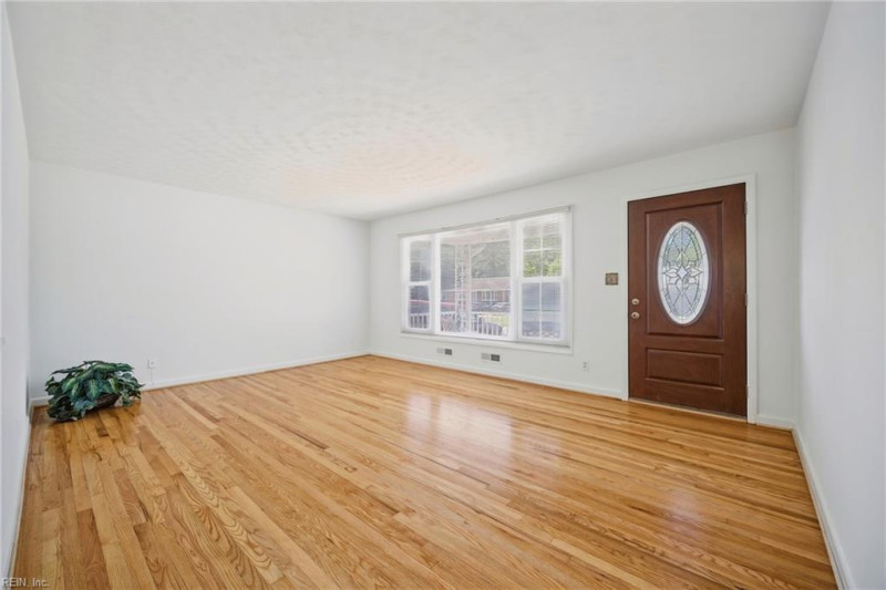 Photo 6 of 49 residential for sale in Portsmouth virginia Photo 6 of 49 residential for sale in Portsmouth virginia