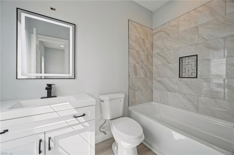 Photo 17 of 22 residential for sale in Norfolk virginia