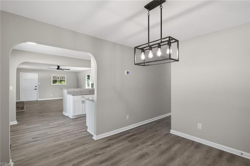 Photo 13 of 23 residential for sale in Chesapeake virginia