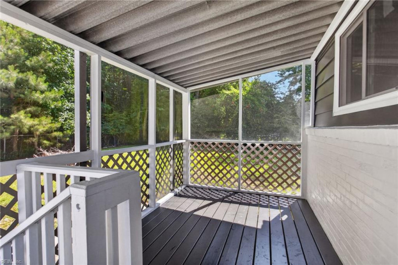Photo 20 of 23 residential for sale in Chesapeake virginia