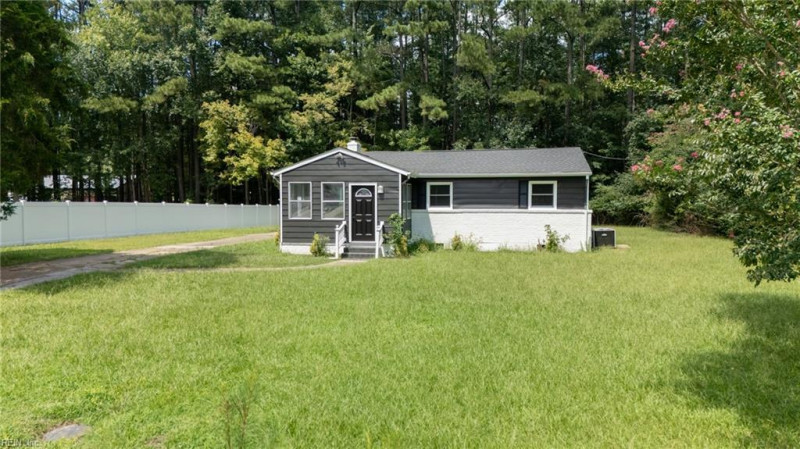 Photo 35 of 43 residential for sale in Chesapeake virginia