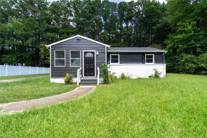Photo 42 of 43 residential for sale in Chesapeake virginia