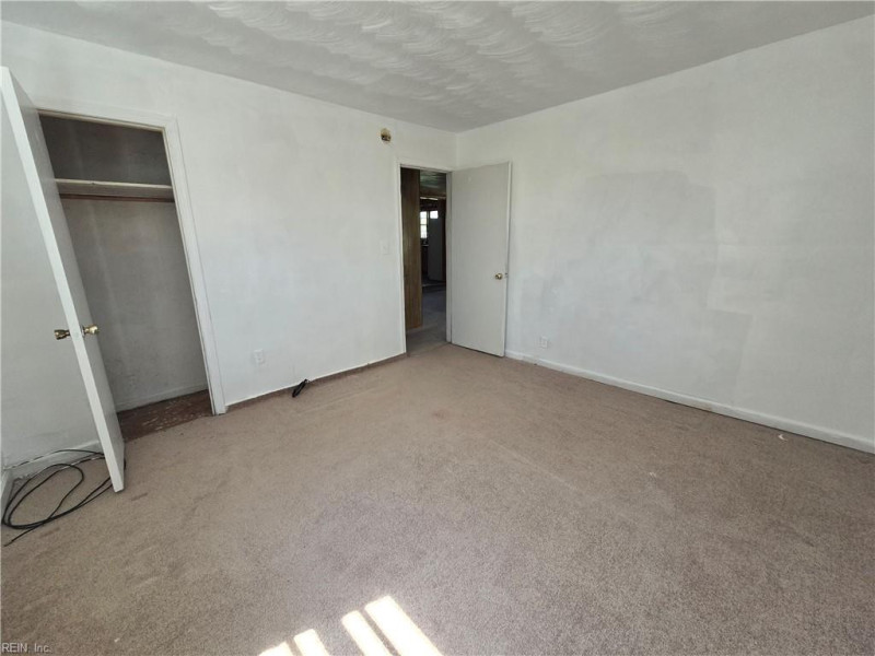 Photo 22 of 37 residential for sale in Suffolk virginia