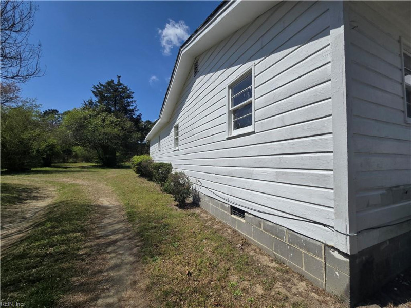 Photo 36 of 37 residential for sale in Suffolk virginia