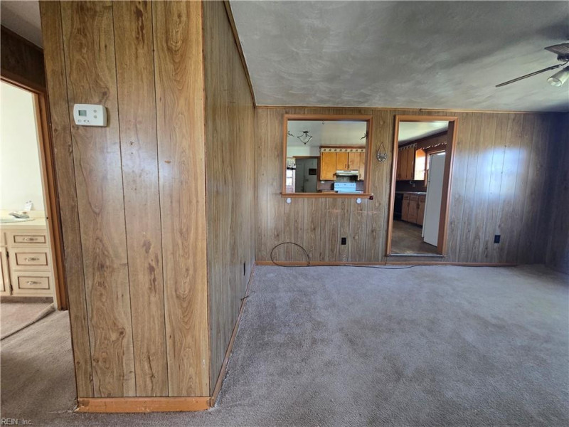 Photo 6 of 37 residential for sale in Suffolk virginia