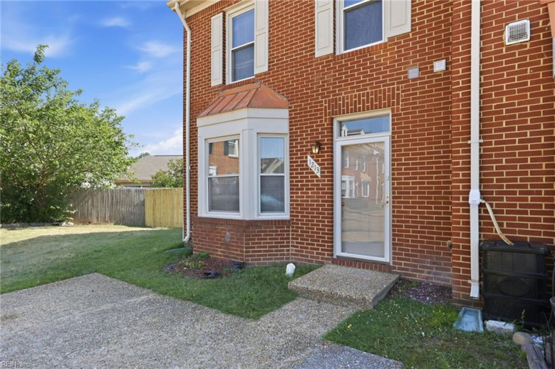Photo 44 of 50 residential for sale in Chesapeake virginia