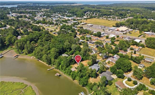 1502 Magruder Road, Isle of Wight County, VA 23430