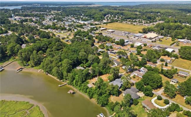 1502 Magruder Road, Isle of Wight County, VA 23430