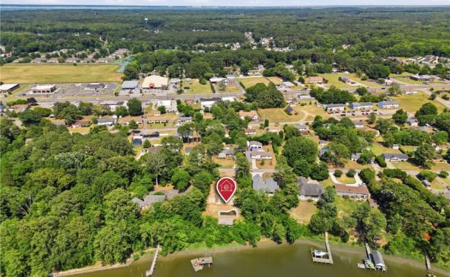1502 Magruder Road, Isle of Wight County, VA 23430