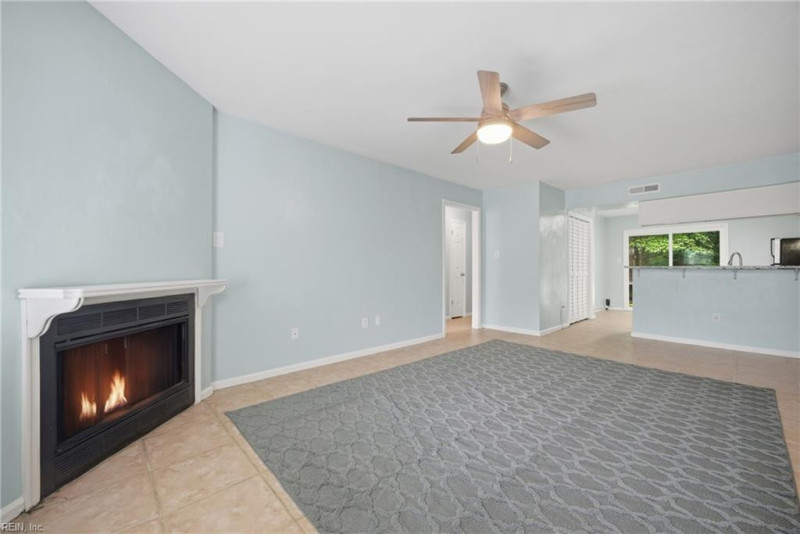 Photo 3 of 15 residential for sale in Virginia Beach virginia