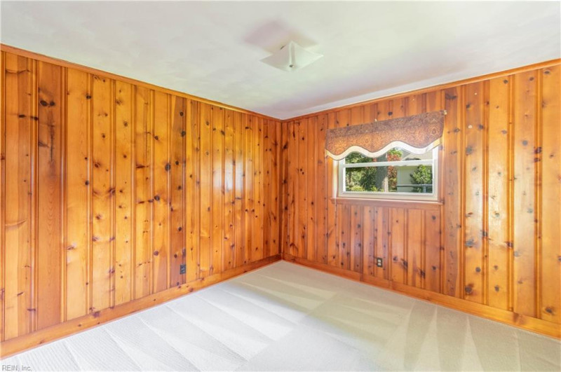 Photo 15 of 23 residential for sale in Virginia Beach virginia