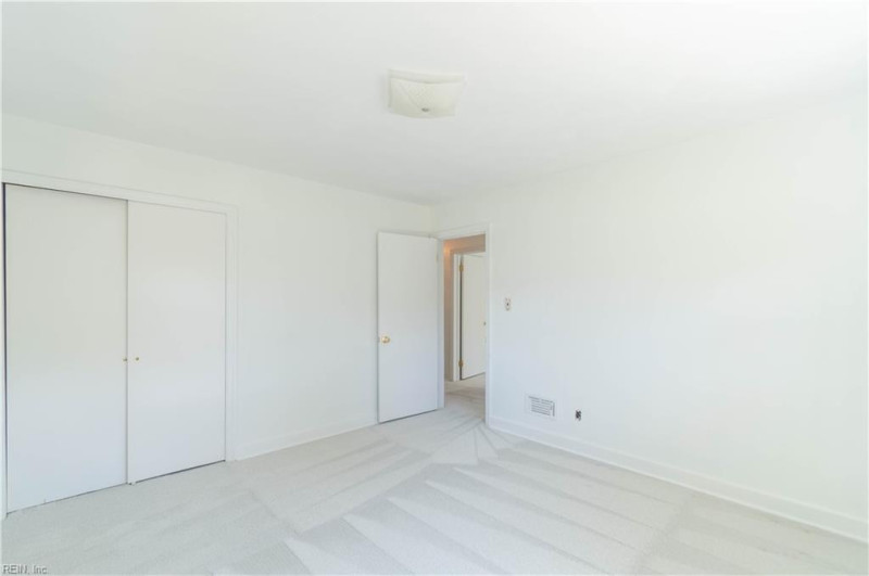 Photo 21 of 23 residential for sale in Virginia Beach virginia