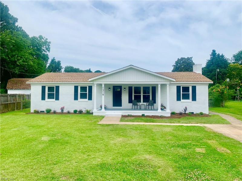 Photo 2 of 34 residential for sale in Norfolk virginia