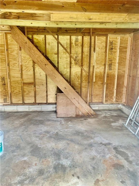Photo 31 of 34 residential for sale in Norfolk virginia