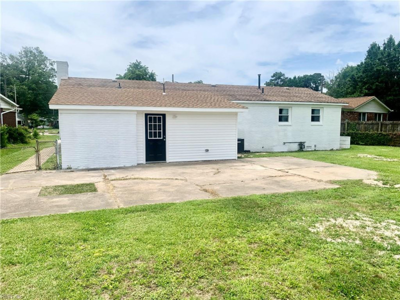 Photo 33 of 34 residential for sale in Norfolk virginia