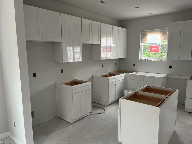 Photo 8 of 16 residential for sale in Portsmouth virginia Photo 8 of 16 residential for sale in Portsmouth virginia