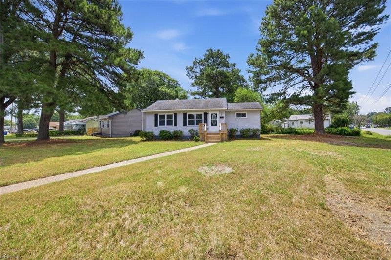 Photo 4 of 23 residential for sale in Portsmouth virginia Photo 4 of 23 residential for sale in Portsmouth virginia