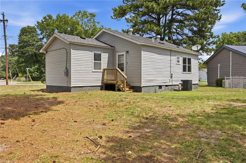 Photo 6 of 23 residential for sale in Portsmouth virginia Photo 6 of 23 residential for sale in Portsmouth virginia