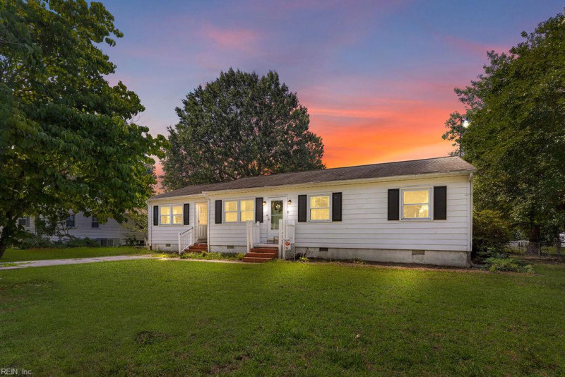 Photo 1 of 34 residential for sale in Gloucester County virginia