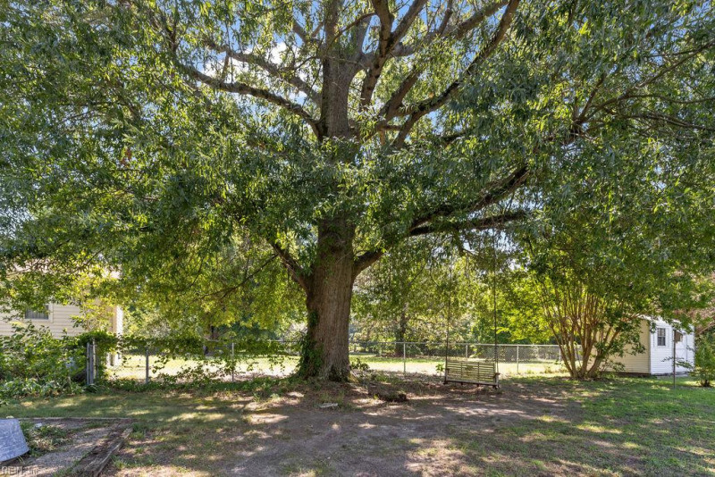 Photo 34 of 34 residential for sale in Gloucester County virginia